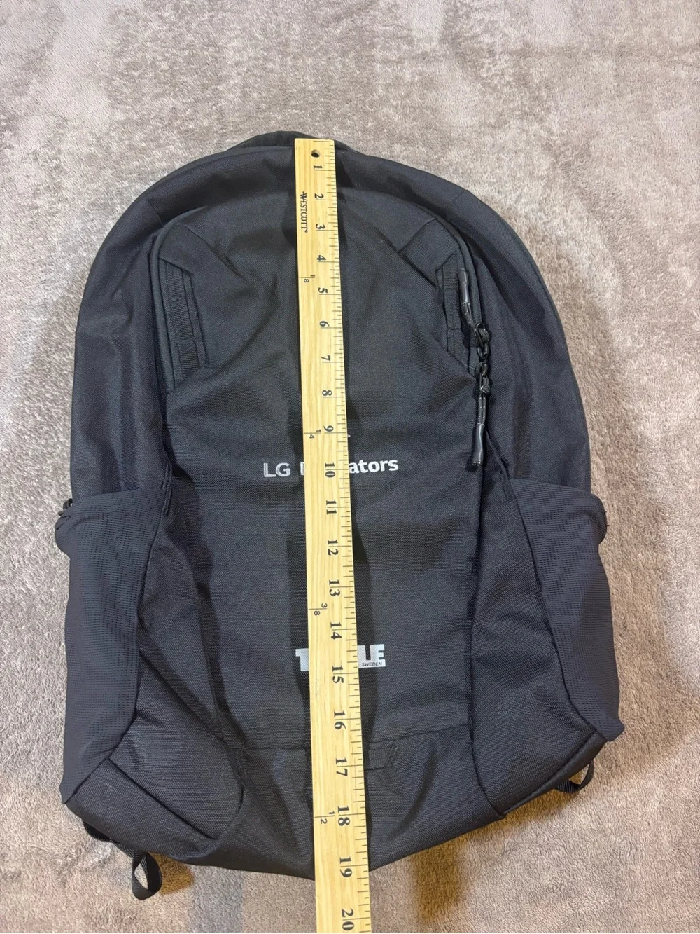 Thule 21L Commuter Backpack with LG Educators Logo Black